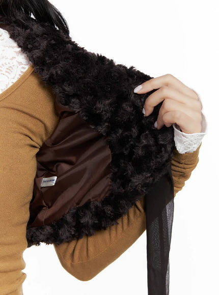 ribbon-faux-fur-bolero-vest-cn514