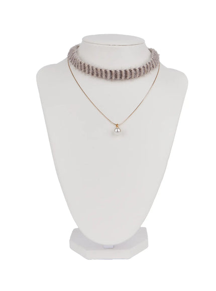 faux-fur-choker-necklace-cn506 / Beige