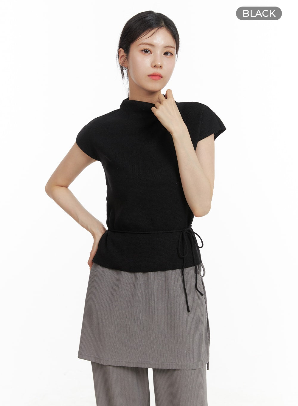 mock-neck-waist-strap-knit-top-oa419 / Black