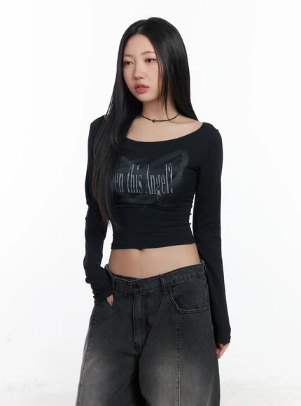 graphic-lettering-crop-top-cj530 / Black