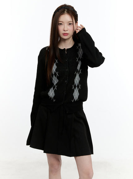 cashmere-blend-argyle-buttoned-cardigan-cm521 / Black