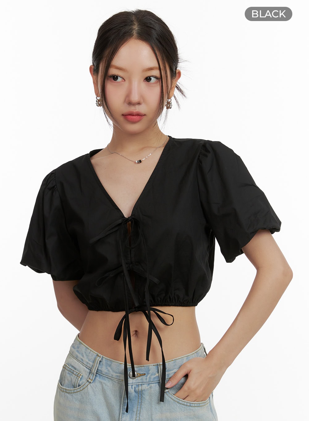 bubble-sleeve-ribbon-v-neck-crop-top-ou403 / Black