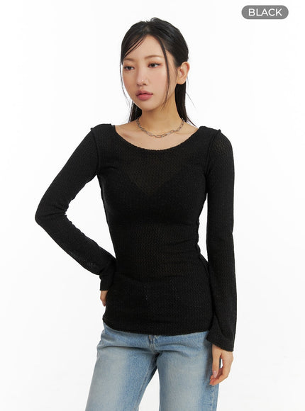 u-neck-stitch-detail-long-sleeve-cm411 / Black