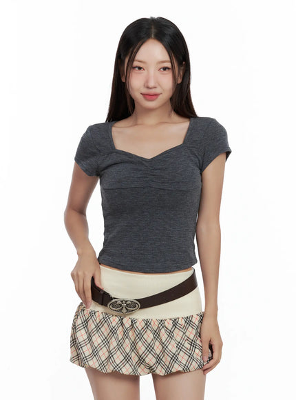 shirred-sweetheart-neck-crop-tee-cl509 / Dark gray