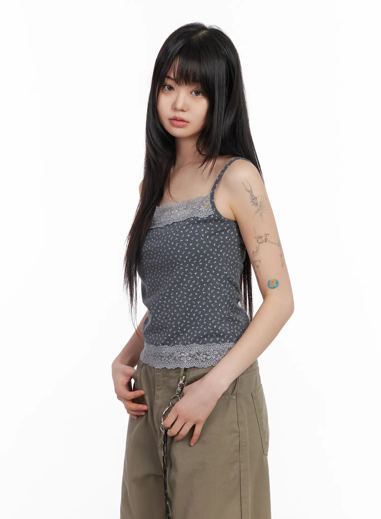 floral-lace-trim-tank-top-cm513 / Dark gray