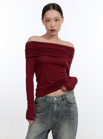 elegant-shirred-off-shoulder-top-cn401 / Dark red