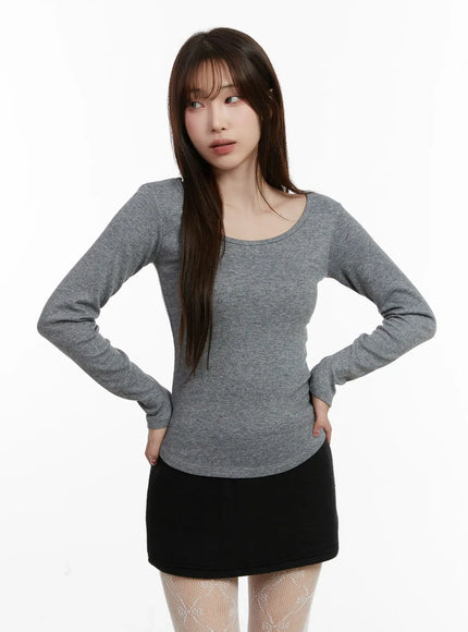 classic-u-neck-long-sleeve-top-cd518 / Gray