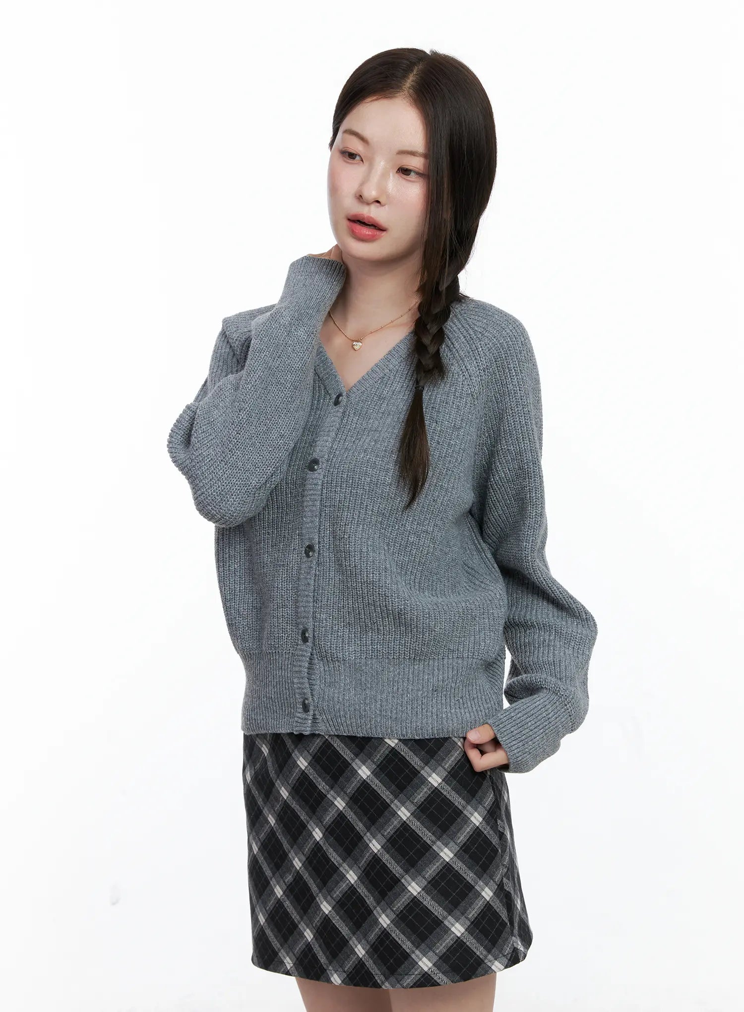 v-neck-button-knit-cardigan-co506 / Gray
