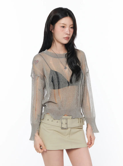 sheer-distressed-long-sleeve-knit-top-ca524 / Light gray