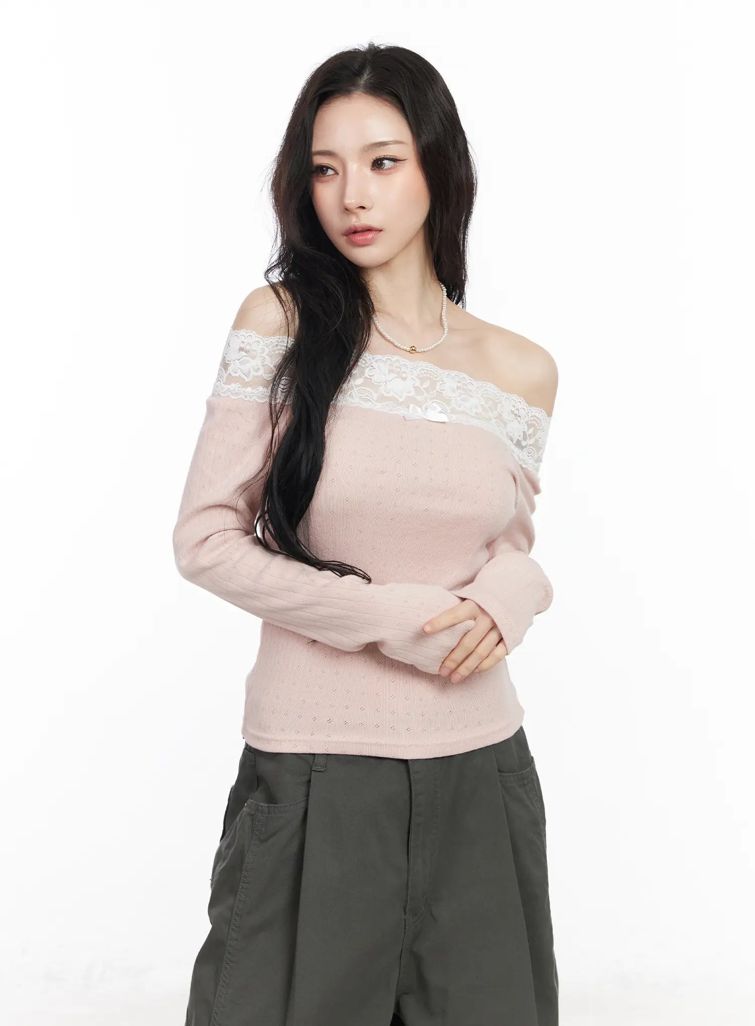 lace-off-shoulder-pointelle-long-sleeve-top-cm518 / Light pink