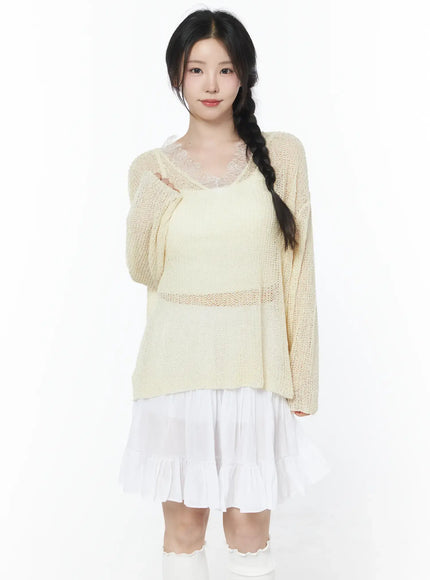sheer-v-neck-knit-top-cy522 / Light yellow