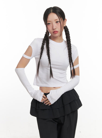 ribbed-cut-out-crop-top-cf524 / White