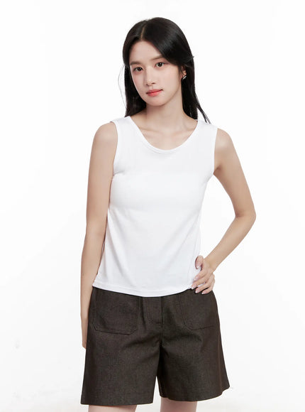 basic-u-neck-sleeveless-top-cl515 / White
