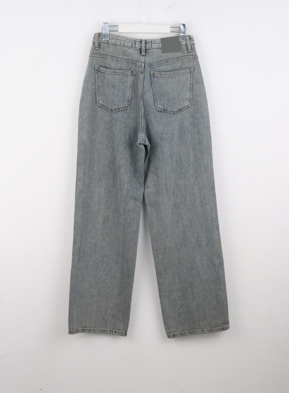 light-wash-wide-leg-jeans-co313