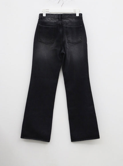 Mid-Rise Bootcut Jeans CF327