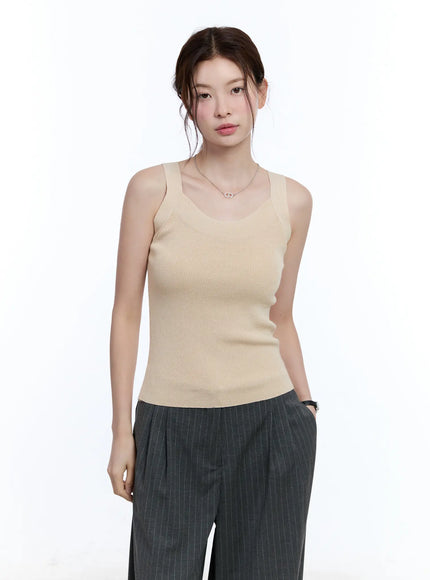 slim-fit-sleeveless-sweater-cu513 / Beige