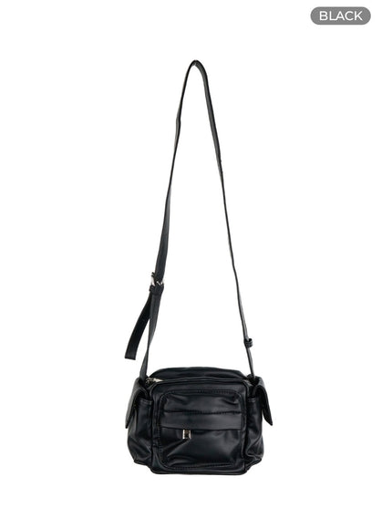 faux-leather-crossbody-bag-cu417 / Black