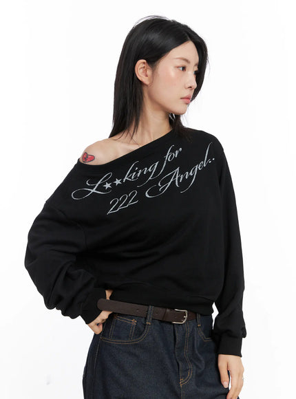 text-print-off-shoulder-sweatshirt-co508 / Black