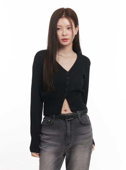 Buttoned V-Neck Cropped Cardigan CA502