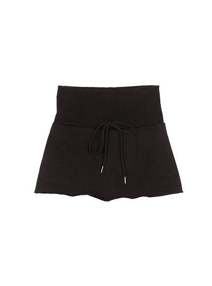 chic-high-waisted-mini-skirt-cm505 / Black