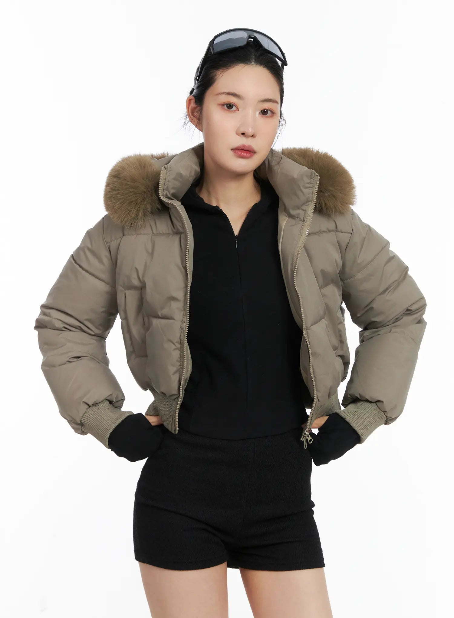 trimmed-cropped-puffer-jacket-cd505 / Dark beige