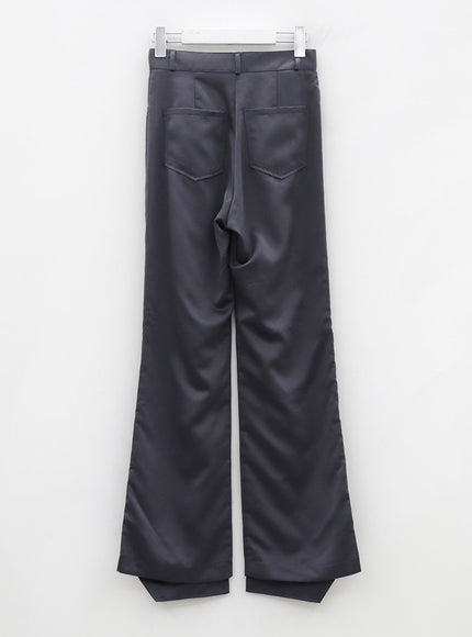 Pantalon de costume coupe droite fendu en satin OG10