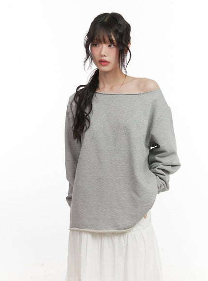 Chic One-Shoulder Studded Sweatshirt CJ523