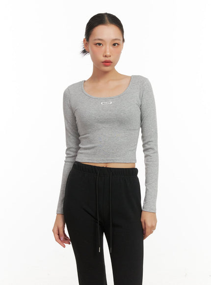 slim-fit-u-neck-long-sleeve-crop-top-cd410 / Gray