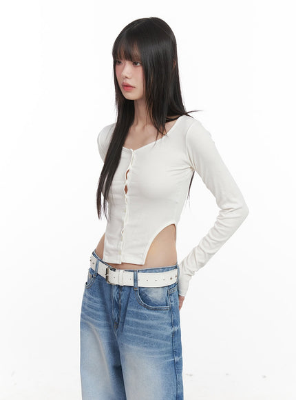 Buttoned Long-Sleeve Crop Top CJ524