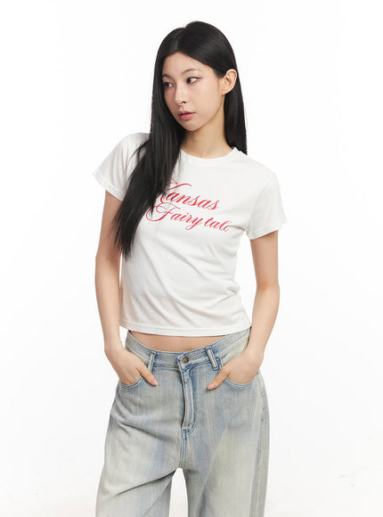 slim-fit-cropped-graphic-tee-ca514 / White