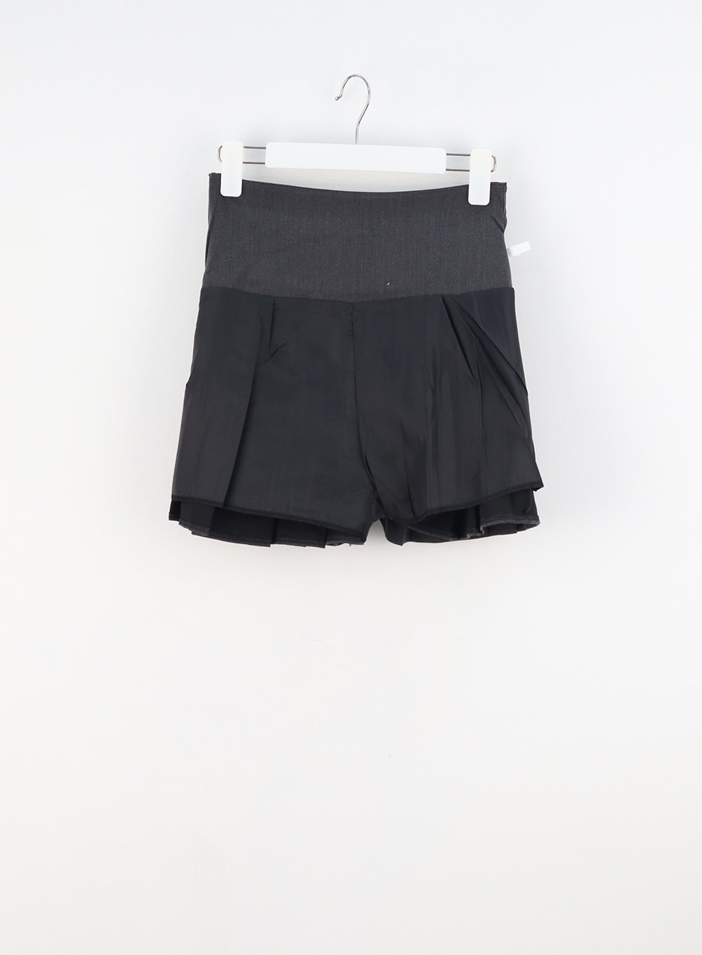 Simple Pleated Mini Skirt CY309