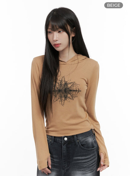 printed-hand-warmer-long-sleeve-hood-top-cs419 / Beige