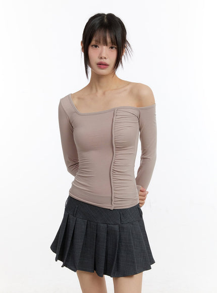 shirred-one-shoulder-long-sleeve-top-ca508 / Beige