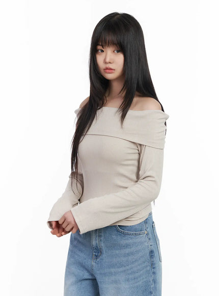 basic-off-shoulder-ribbed-long-sleeve-top-cm512 / Beige