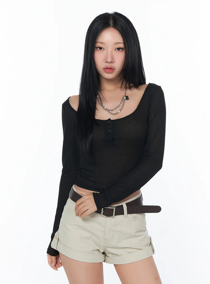 ribbed-sheer-button-long-sleeve-tee-cy512 / Black