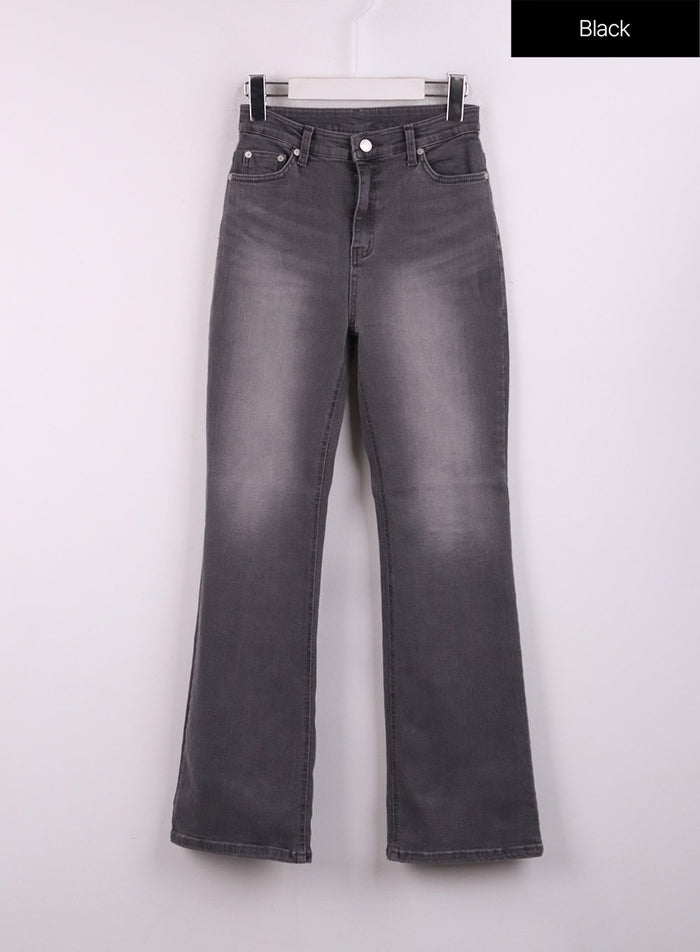 slim-fit-bootcut-jeans-cj426 / Black