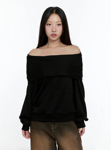 off-shoulder-pocket-sweatshirt-cs517 / Black