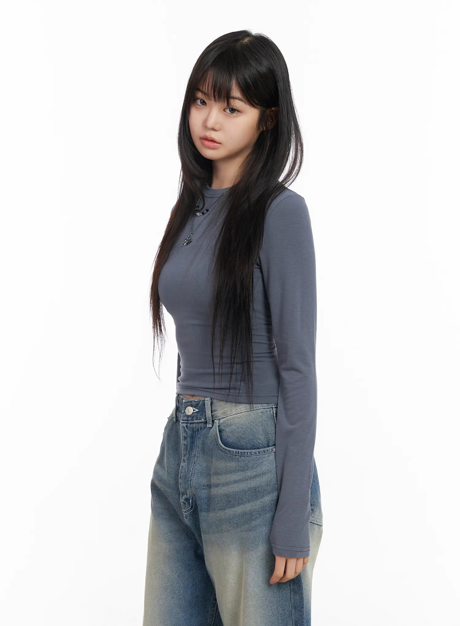 basic-round-neck-crop-long-sleeve-tee-cm512 / Dark gray