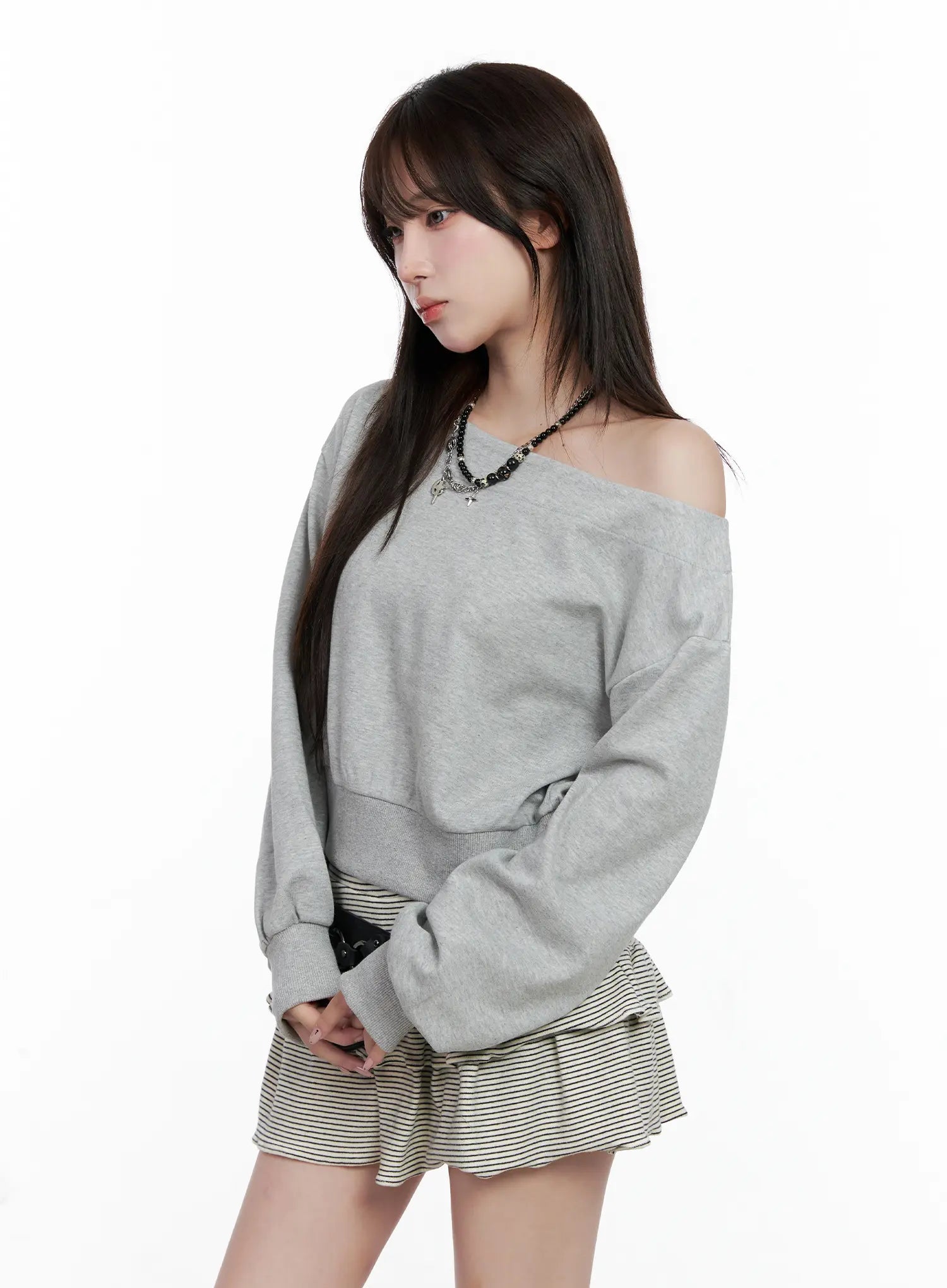 casual-off-shoulder-top-co520 / Gray