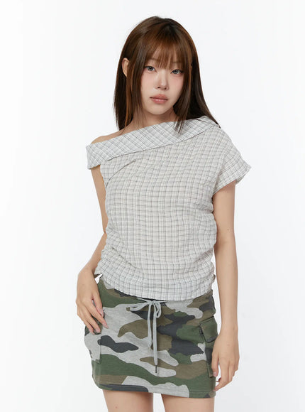 asymmetric-ruched-plaid-blouse-cy519 / White