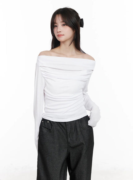 off-shoulder-long-sleeve-top-cm531 / White