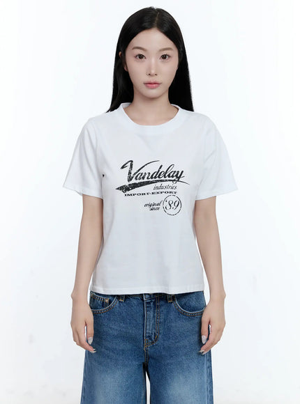 graphic-short-sleeve-statement-shirt-cl530 / White