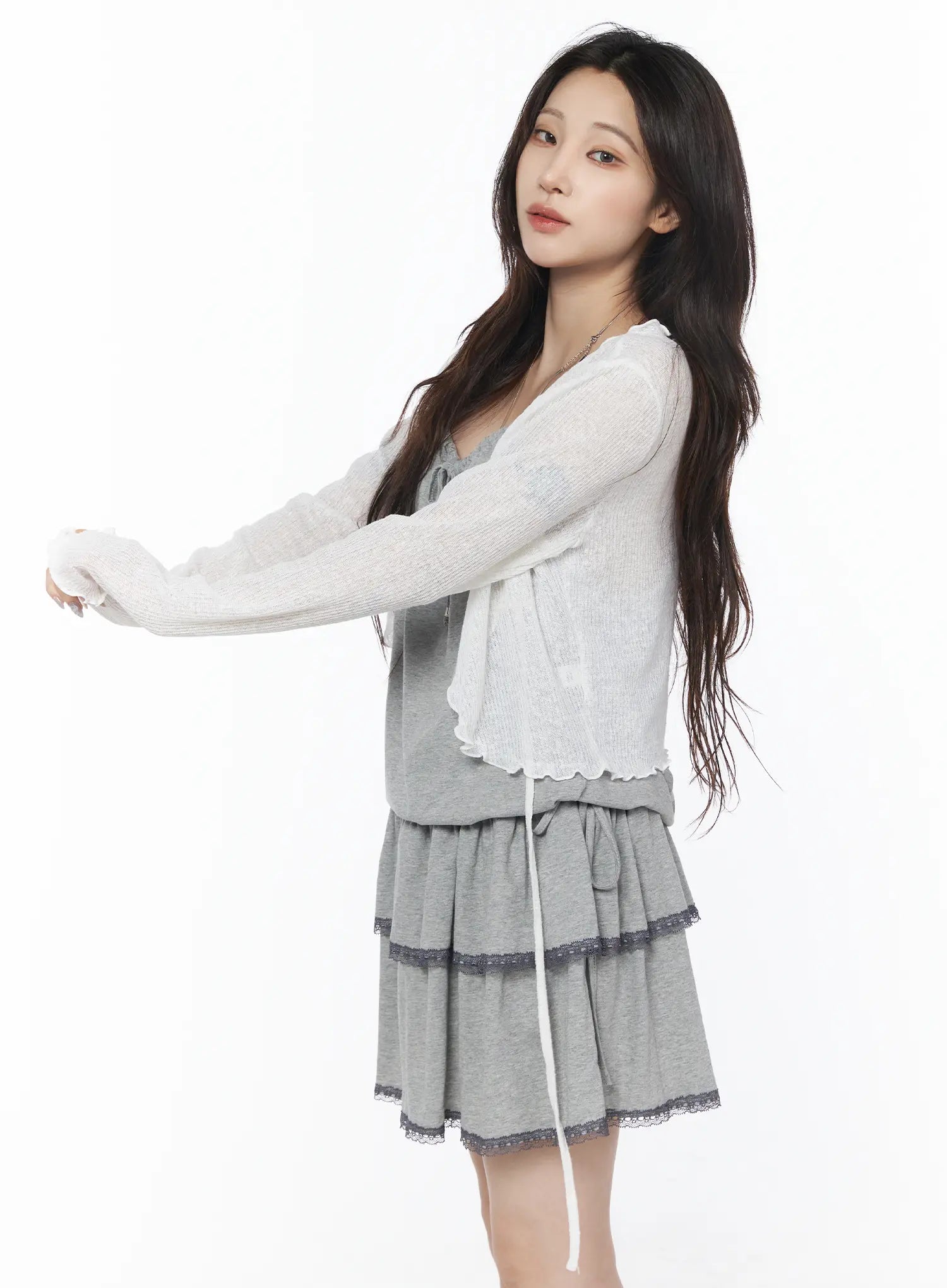 scallop-trim-tie-front-cardigan-cu504 / White