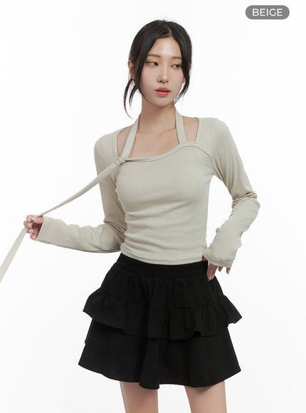 sleek-strap-slim-long-sleeve-crop-top-cs430 / Beige