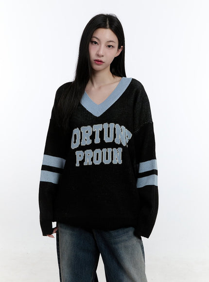 Two-Tone Graphic V-Neck Sweater CJ521