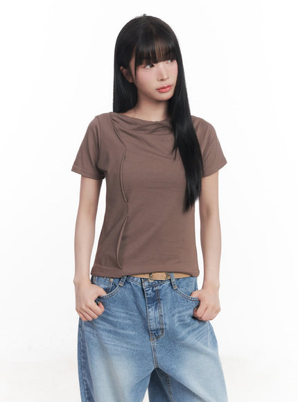 essential-off-shoulder-top-cy527 / Brown