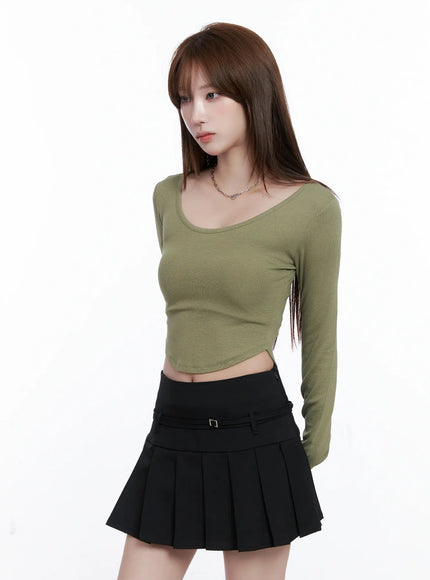 u-neck-crop-long-sleeve-top-cg529 / Dark green