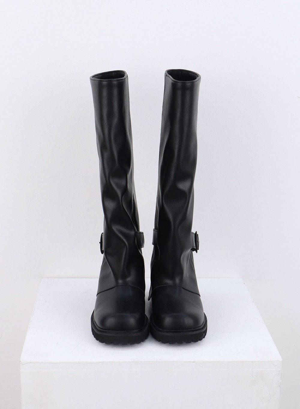 buckle-faux-leather-boots-cn317