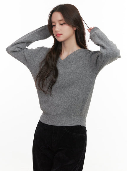 essential-v-neck-sweater-cj515 / Gray