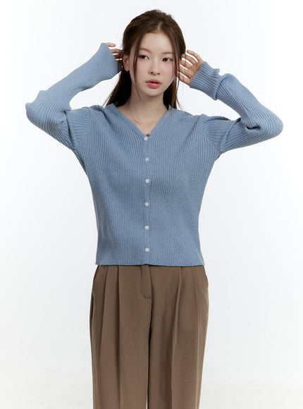 basic-ribbed-v-neck-cardigan-cf503 / Light blue